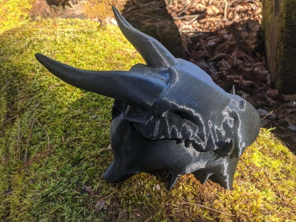 Dark sculptural creature prototype