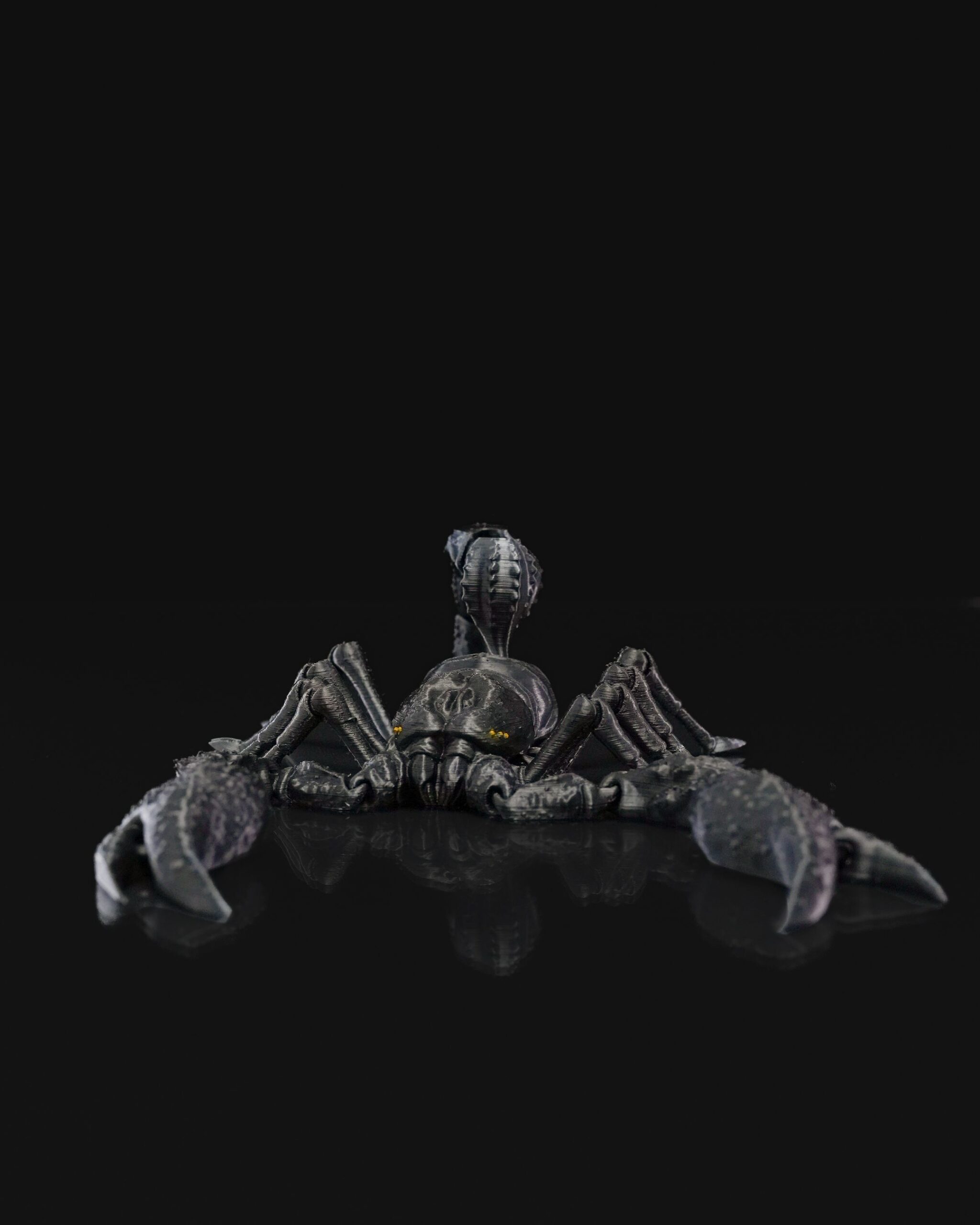 Articulating Emperor Scorpion - Image 5