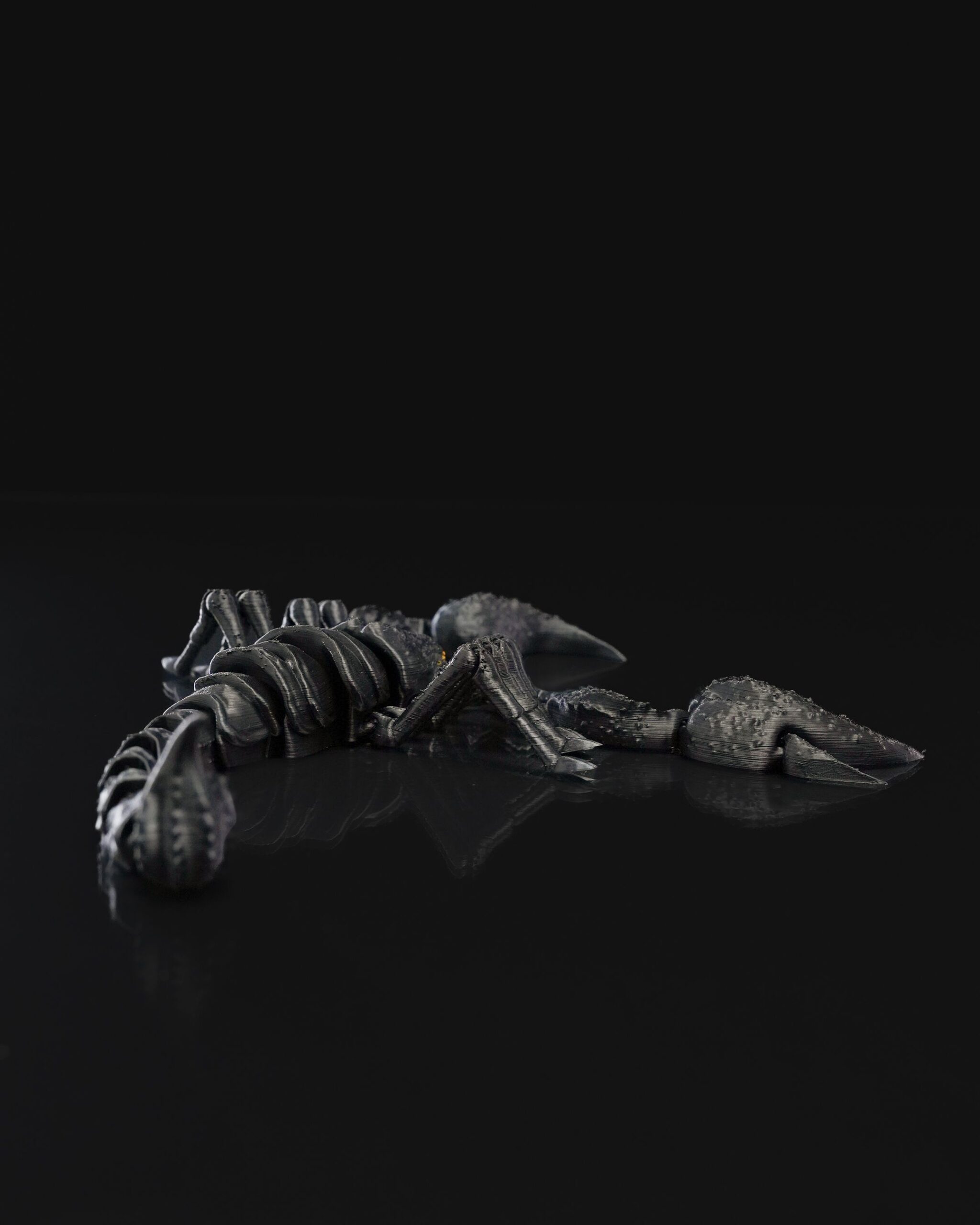 Articulating Emperor Scorpion - Image 4